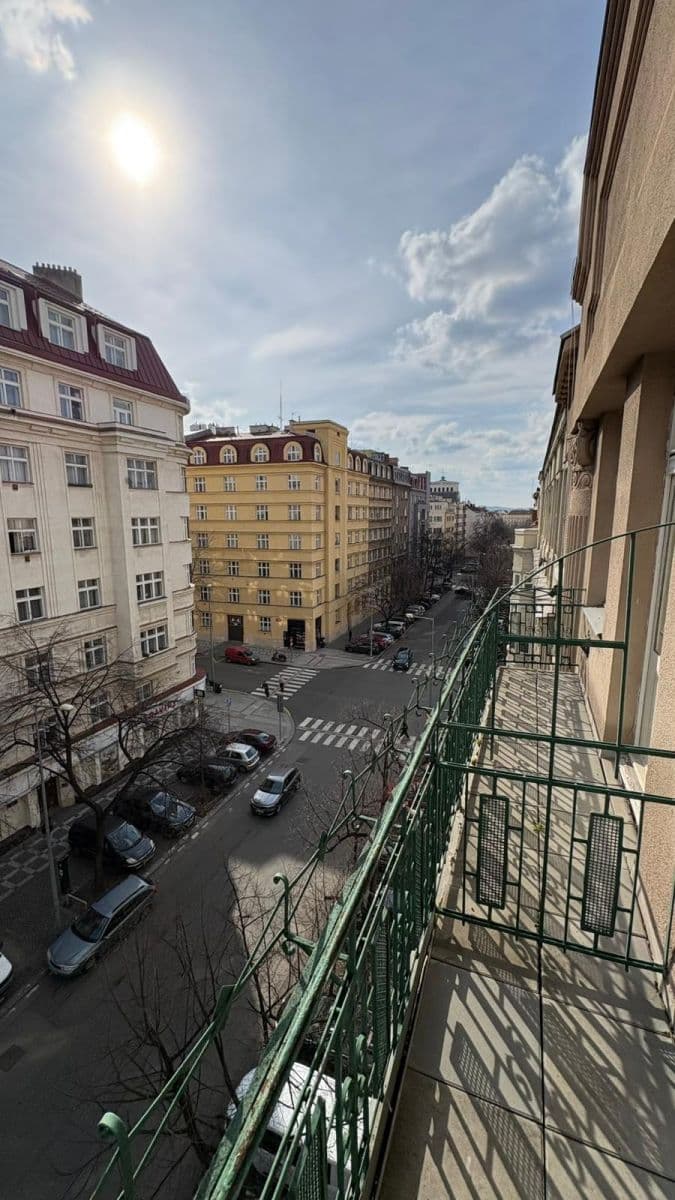 Pronájem bytu 2+1 62 m², Lucemburská, Praha, Praha Pronájem bytu 2+1 62 m², Lucemburská, Praha, Praha