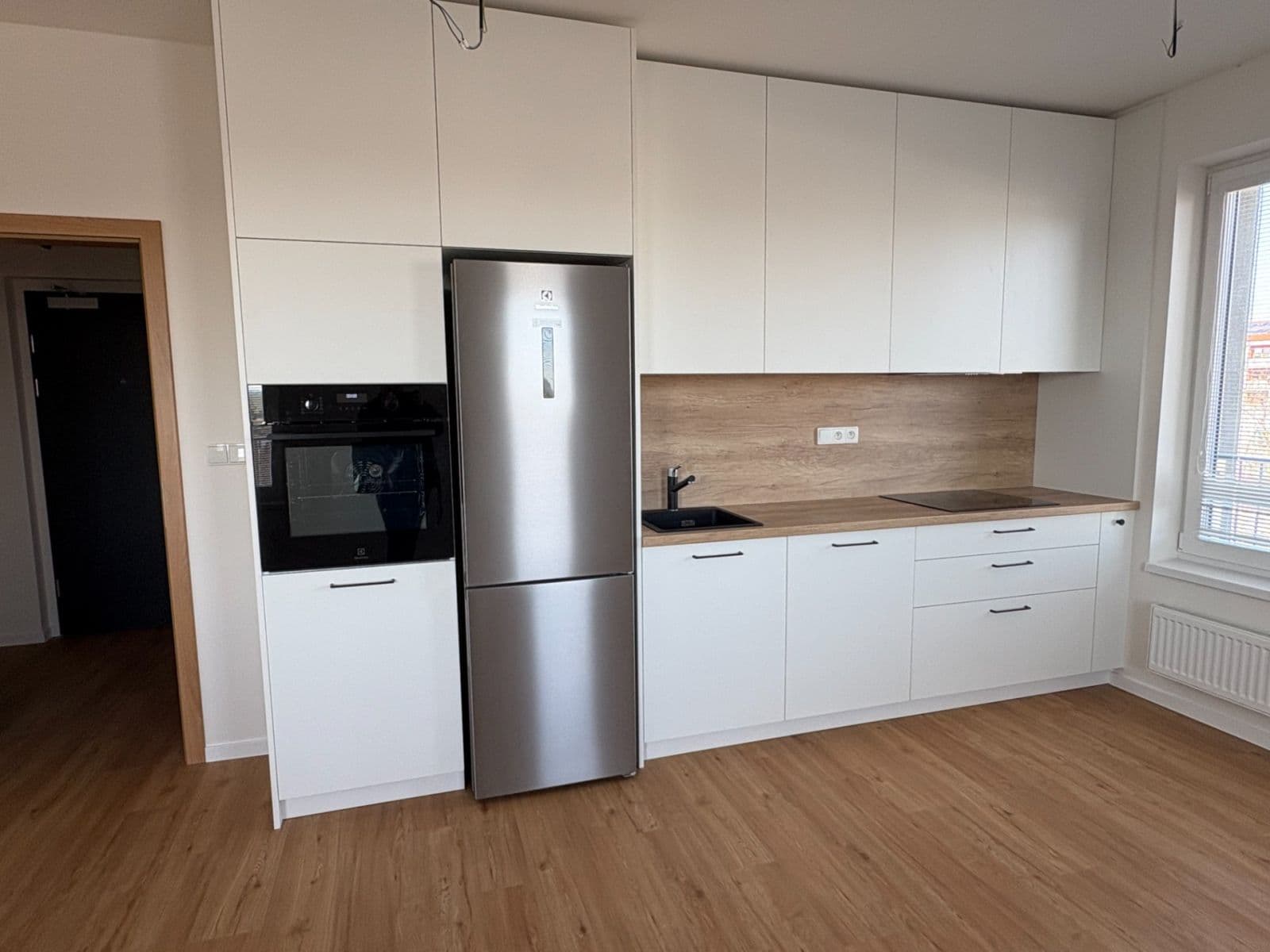 Pronájem bytu 1+kk 32 m², Táborská, Benešov, Středočeský kraj Pronájem bytu 1+kk 32 m², Táborská, Benešov, Středočeský kraj