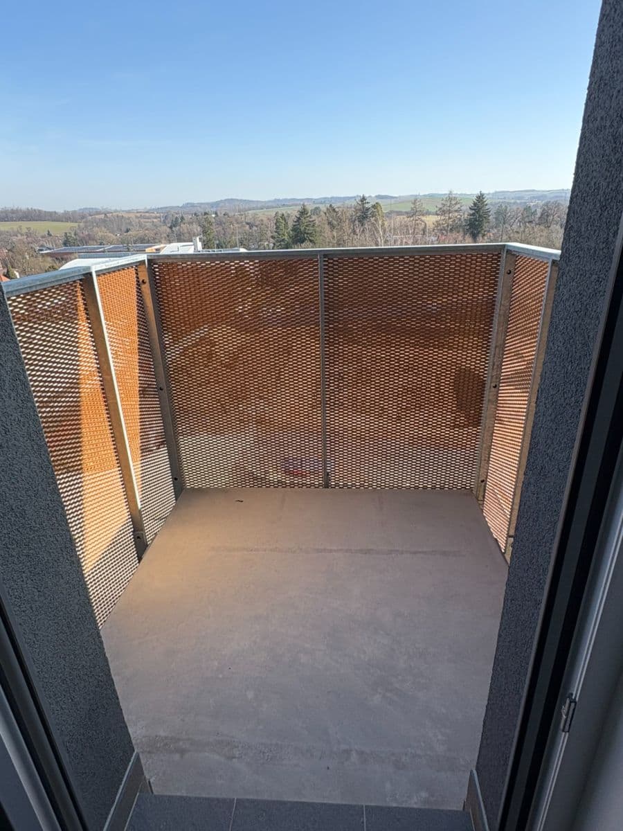 Pronájem bytu 1+kk 32 m², Táborská, Benešov, Středočeský kraj Pronájem bytu 1+kk 32 m², Táborská, Benešov, Středočeský kraj