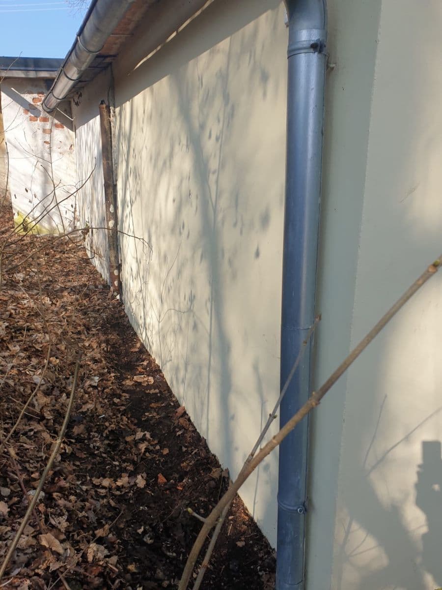 Prodej garáže 15 m², Příkopní, Karlovy Vary, Karlovarský kraj Prodej garáže 15 m², Příkopní, Karlovy Vary, Karlovarský kraj