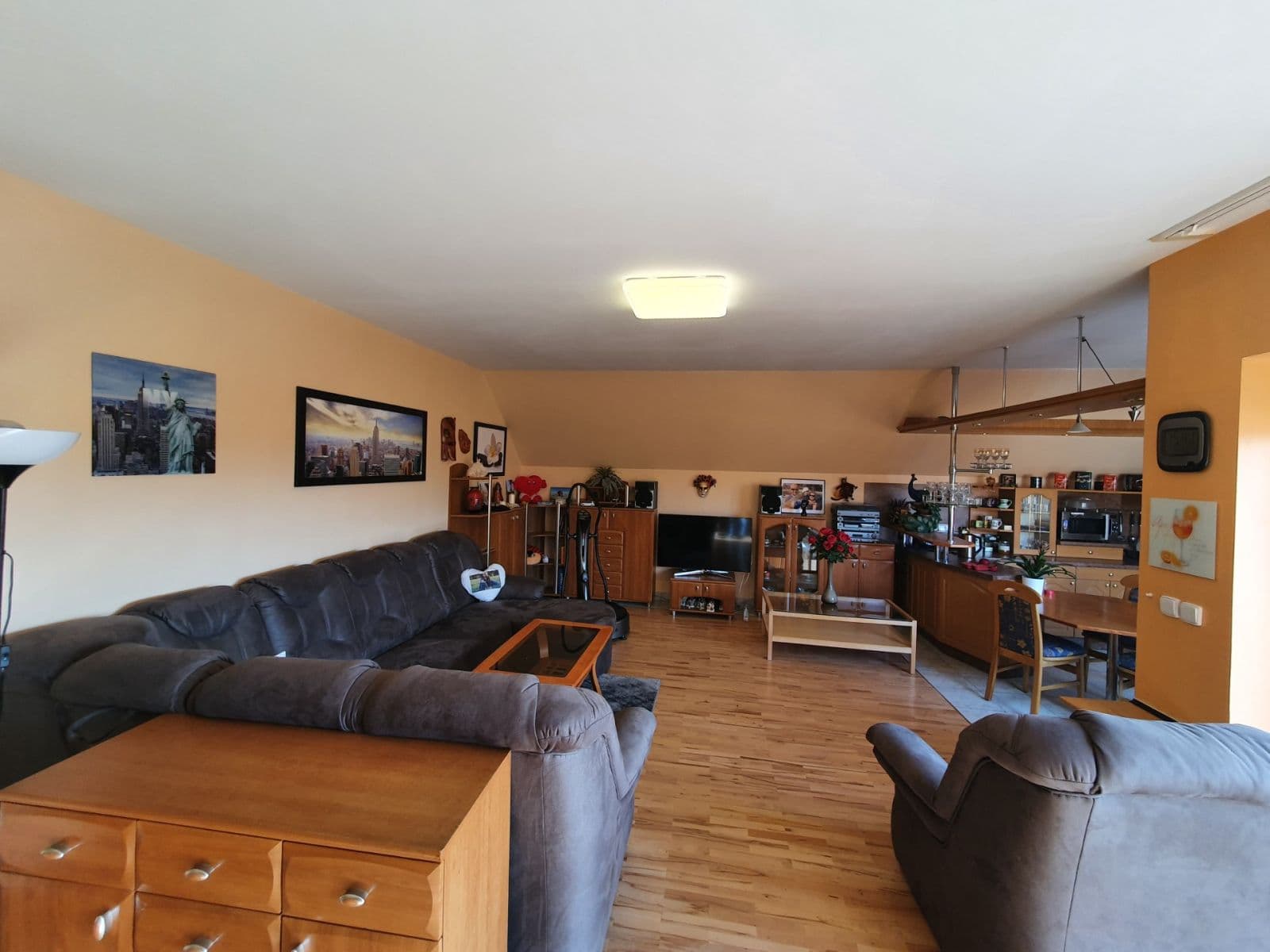 Pronájem bytu 1+kk 24 m², Kosatcová, Brno, Jihomoravský kraj Pronájem bytu 1+kk 24 m², Kosatcová, Brno, Jihomoravský kraj
