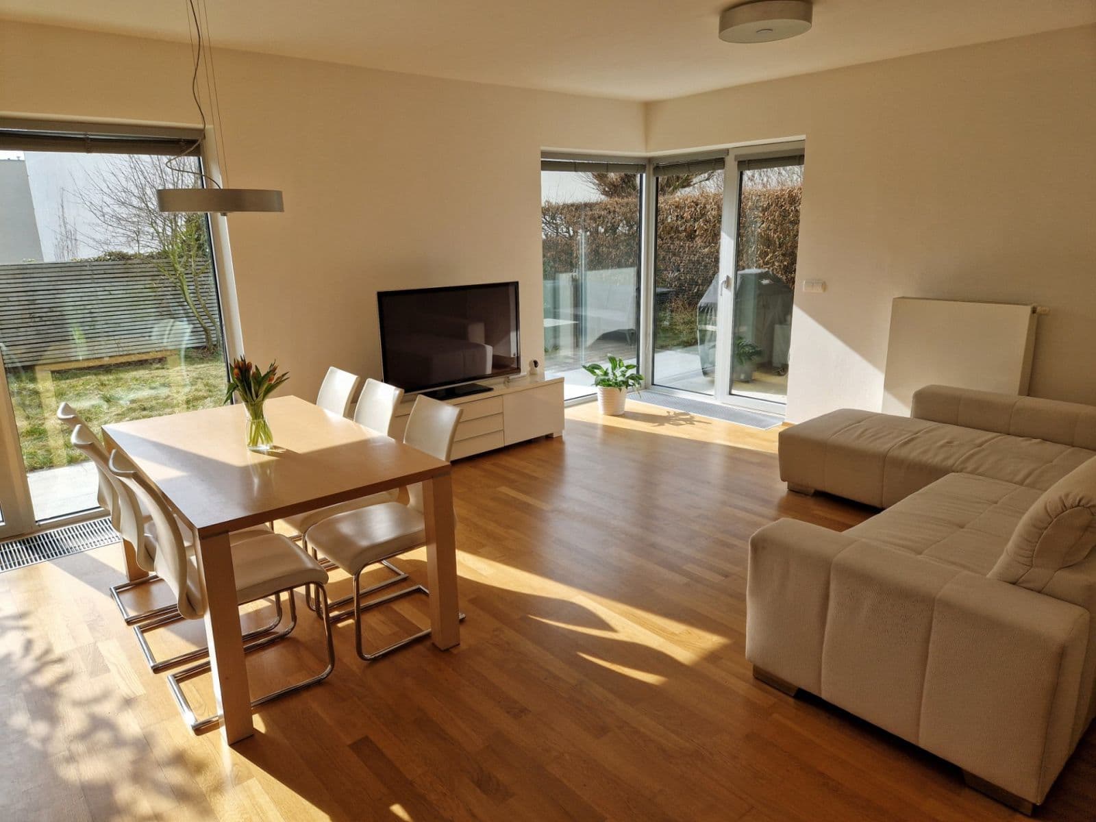 Prodej domu 125 m², pozemek 185 m², Terasy IV, Unhošť, Středočeský kraj Prodej domu 125 m², pozemek 185 m², Terasy IV, Unhošť, Středočeský kraj