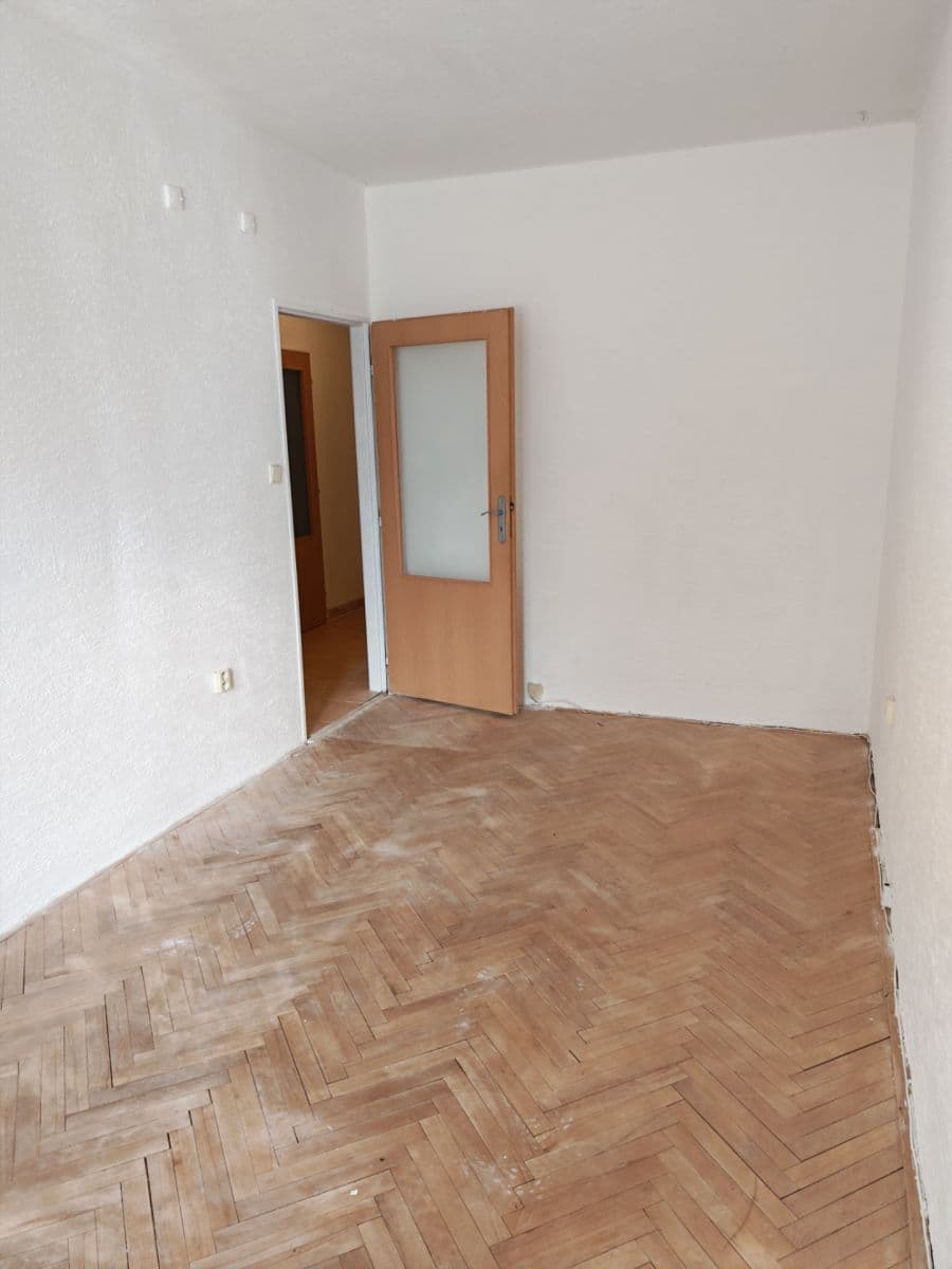 Pronájem bytu 1+1 38 m², Haškova, Opava, Moravskoslezský kraj Pronájem bytu 1+1 38 m², Haškova, Opava, Moravskoslezský kraj