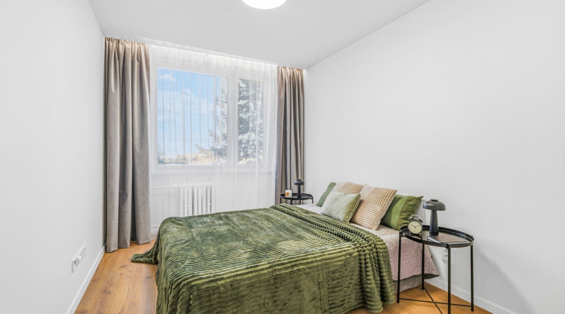 Prodej bytu 2+kk 44 m², Vlastina, Praha, Praha Prodej bytu 2+kk 44 m², Vlastina, Praha, Praha