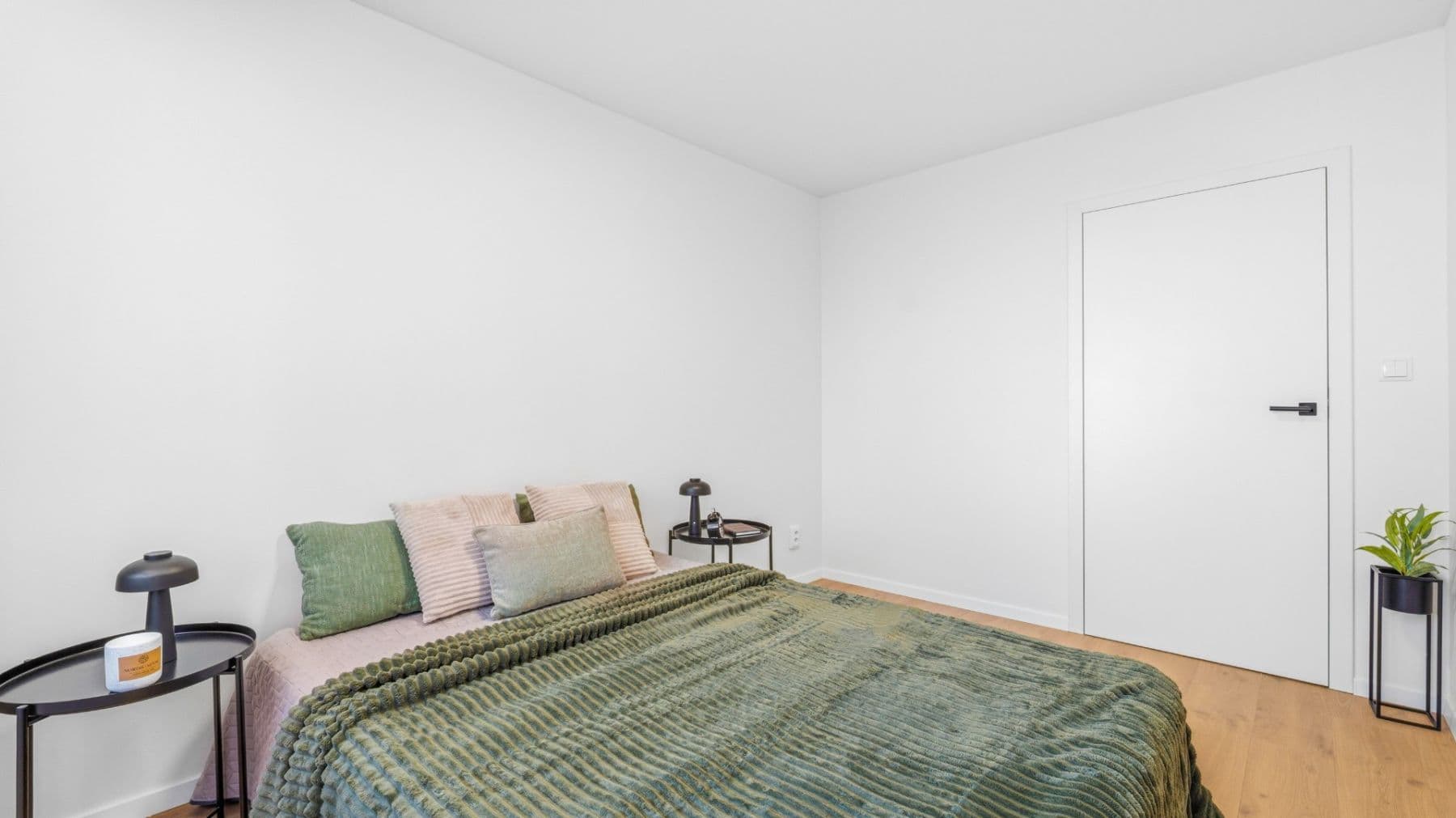 Prodej bytu 2+kk 44 m², Vlastina, Praha, Praha Prodej bytu 2+kk 44 m², Vlastina, Praha, Praha