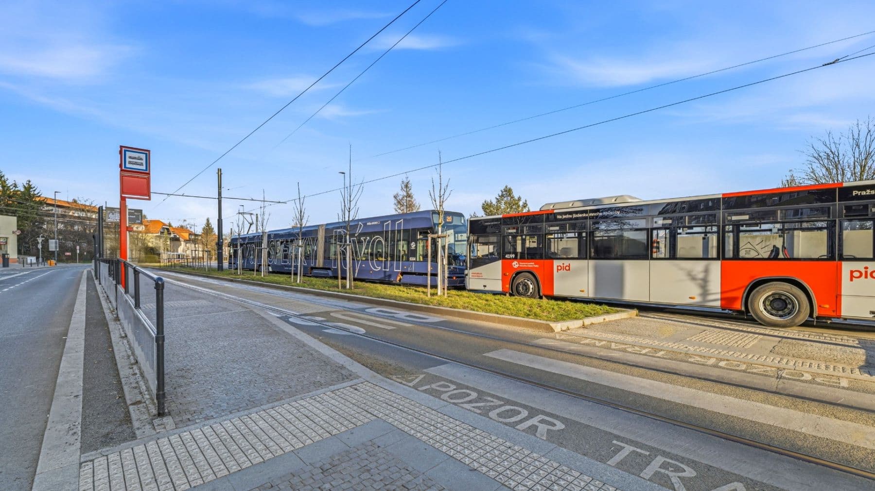 Prodej bytu 2+kk 44 m², Vlastina, Praha, Praha Prodej bytu 2+kk 44 m², Vlastina, Praha, Praha