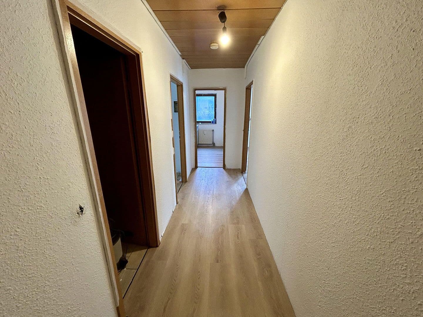 Pronájem bytu 2+1 60 m², Altendorfer Straße 364, Essen, Severní Porýní-Vestfálsko Pronájem bytu 2+1 60 m², Altendorfer Straße 364, Essen, Severní Porýní-Vestfálsko