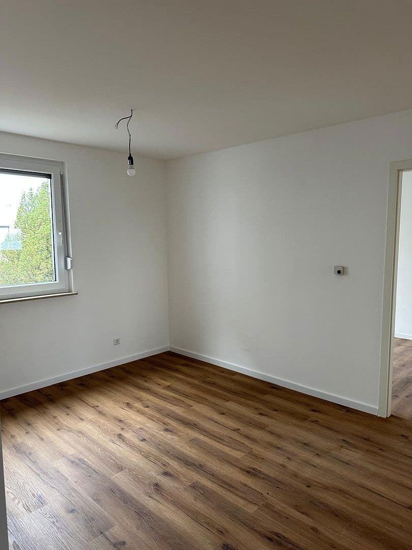 Prodej bytu 3+kk 89 m², Laichingen, Bádensko-Württembersko Prodej bytu 3+kk 89 m², Laichingen, Bádensko-Württembersko