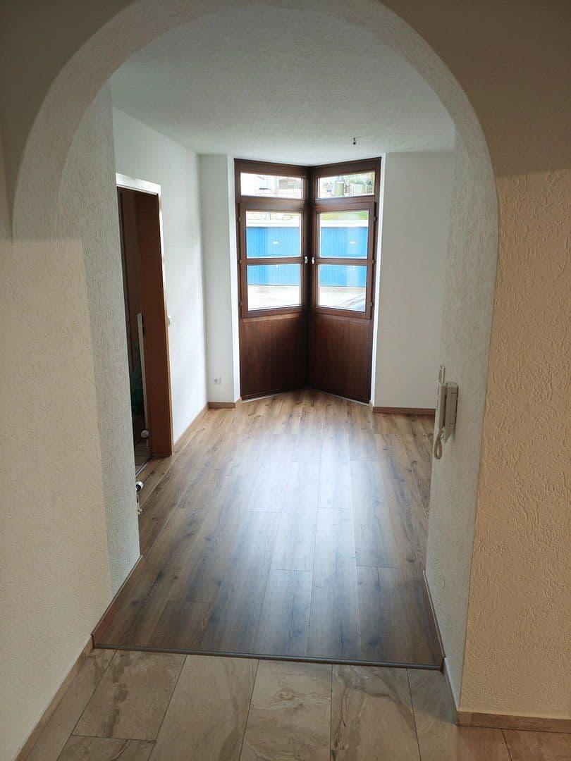 Pronájem bytu 2+kk 59 m², Stuttgarter Str. 41, Herrenberg, Bádensko-Württembersko Pronájem bytu 2+kk 59 m², Stuttgarter Str. 41, Herrenberg, Bádensko-Württembersko