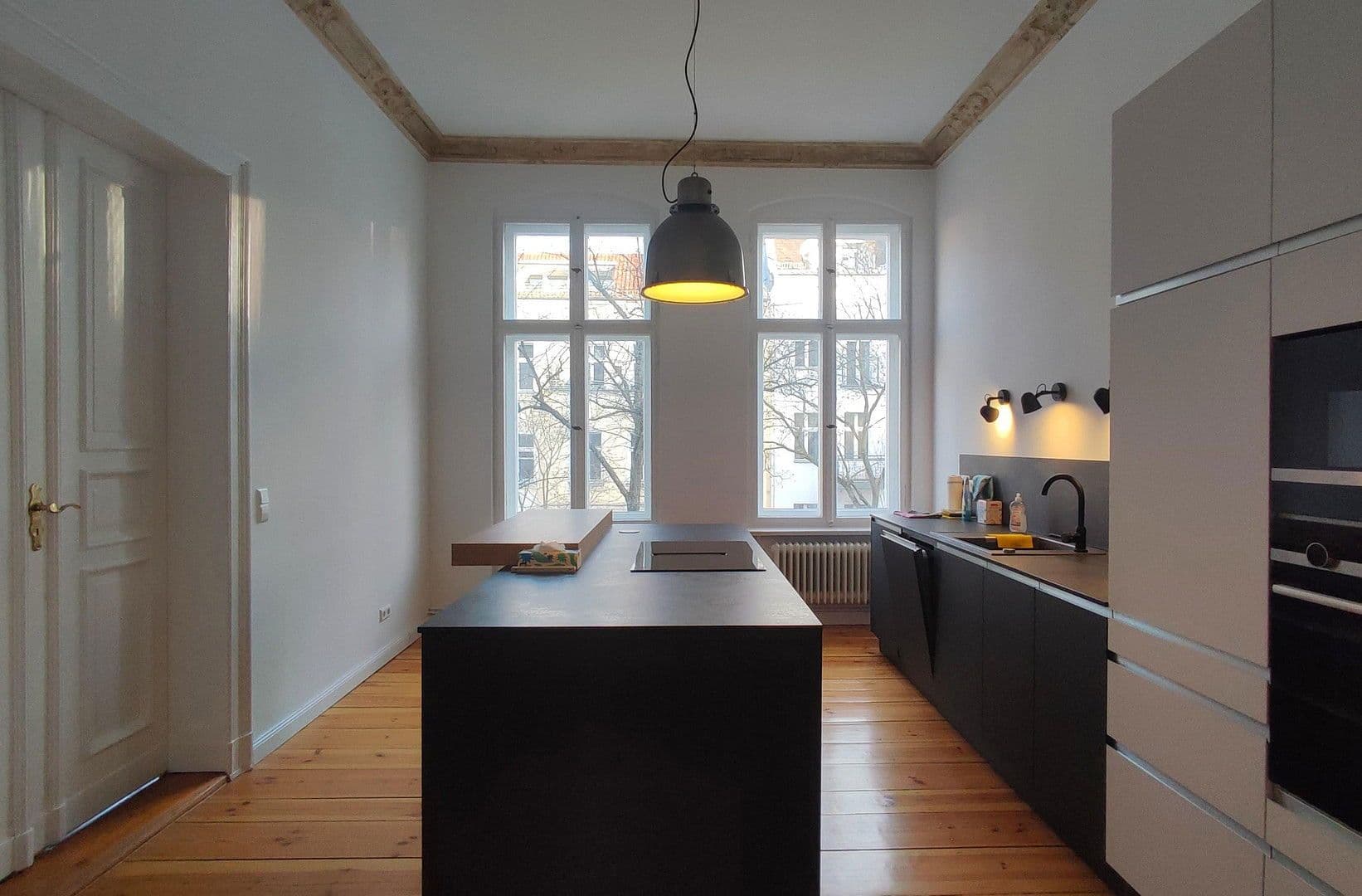 Pronájem bytu 4+1 137 m², Westfälische Str. 54, Berlin, Berlín Pronájem bytu 4+1 137 m², Westfälische Str. 54, Berlin, Berlín