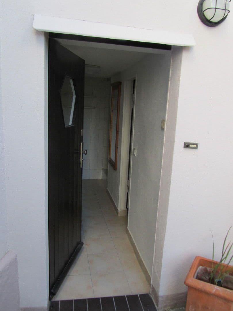 Pronájem bytu 1+1 25 m², Braunschweig, Dolní Sasko Pronájem bytu 1+1 25 m², Braunschweig, Dolní Sasko