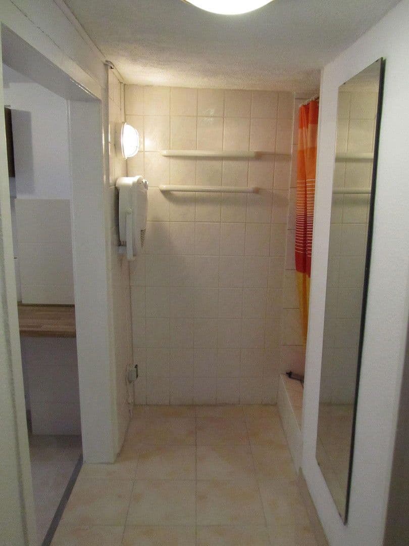 Pronájem bytu 1+1 25 m², Braunschweig, Dolní Sasko Pronájem bytu 1+1 25 m², Braunschweig, Dolní Sasko