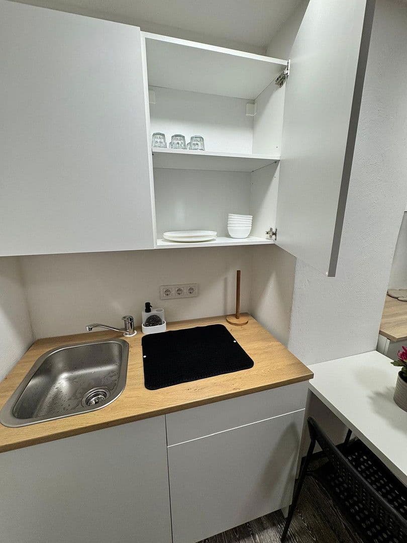 Pronájem bytu 21 m², Blumenstraße 51, Fürth, Bavorsko Pronájem bytu 21 m², Blumenstraße 51, Fürth, Bavorsko