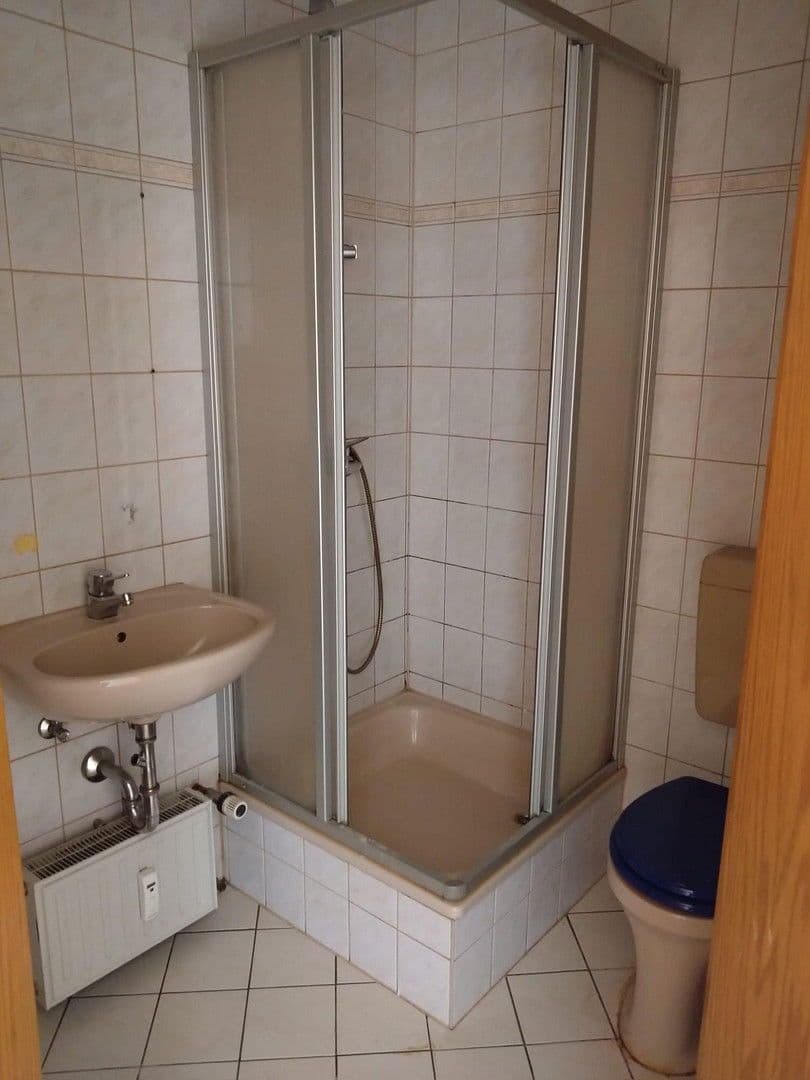 Pronájem bytu 2+1 60 m², Haselbrunner Str. 73, Plauen, Sasko Pronájem bytu 2+1 60 m², Haselbrunner Str. 73, Plauen, Sasko