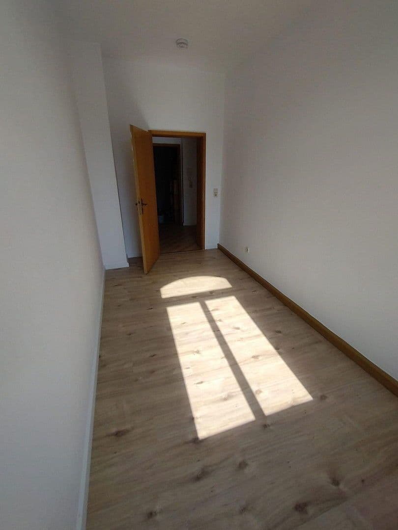 Pronájem bytu 2+1 60 m², Haselbrunner Str. 73, Plauen, Sasko Pronájem bytu 2+1 60 m², Haselbrunner Str. 73, Plauen, Sasko