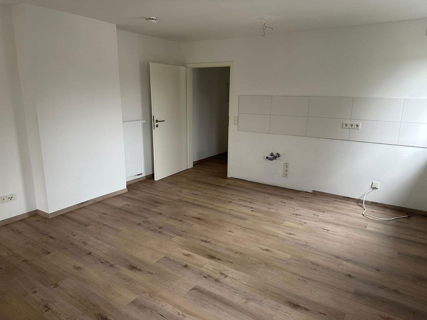 Pronájem bytu 2+1 45 m², Esserstr., Köln, Severní Porýní-Vestfálsko Pronájem bytu 2+1 45 m², Esserstr., Köln, Severní Porýní-Vestfálsko