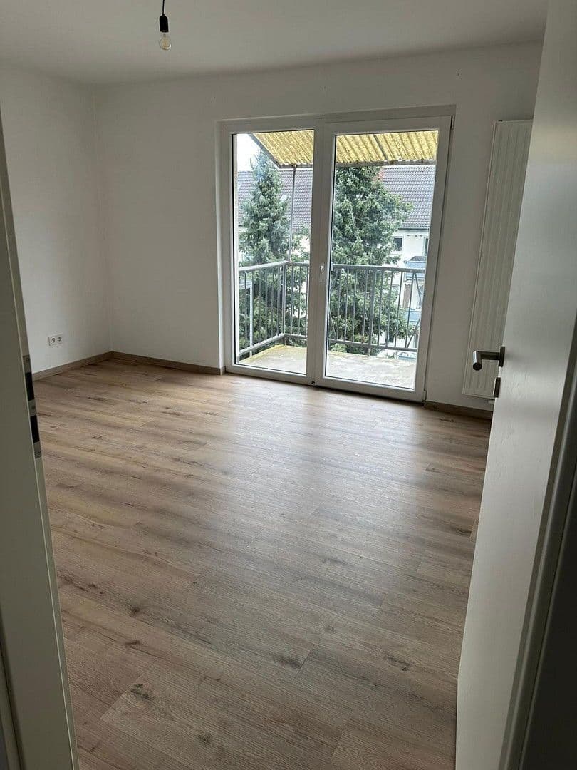 Pronájem bytu 2+1 45 m², Esserstr., Köln, Severní Porýní-Vestfálsko Pronájem bytu 2+1 45 m², Esserstr., Köln, Severní Porýní-Vestfálsko