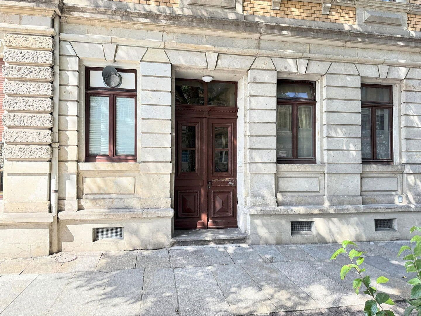 Pronájem bytu 3+1 68 m², Gambrinusstraße 16, Dresden, Sasko Pronájem bytu 3+1 68 m², Gambrinusstraße 16, Dresden, Sasko