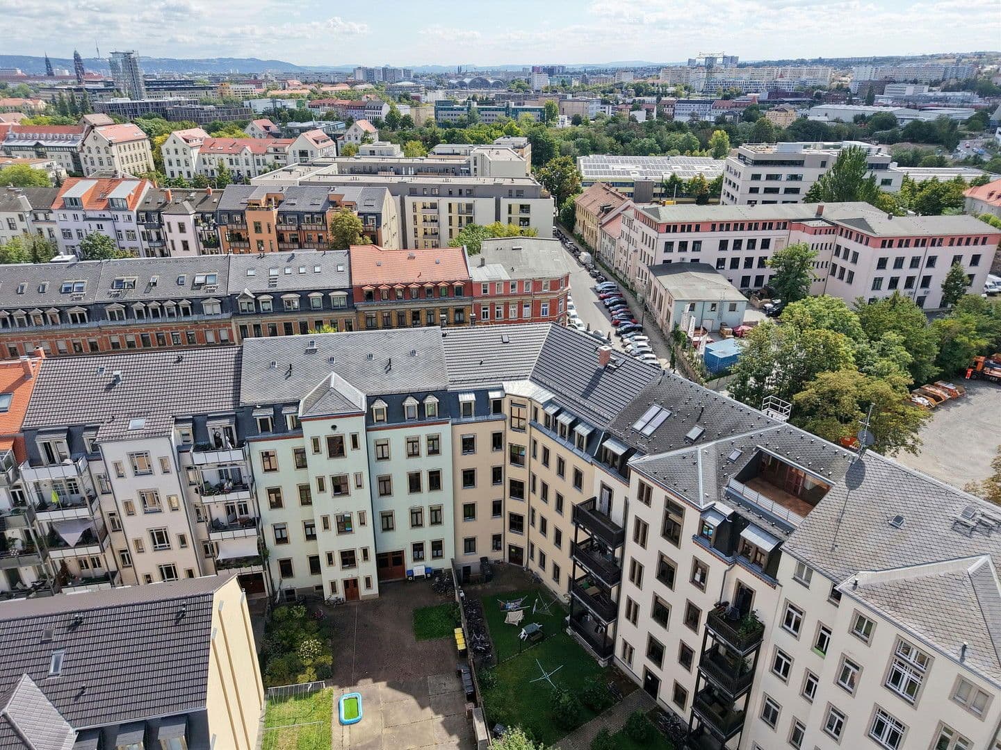 Pronájem bytu 3+1 68 m², Gambrinusstraße 16, Dresden, Sasko Pronájem bytu 3+1 68 m², Gambrinusstraße 16, Dresden, Sasko