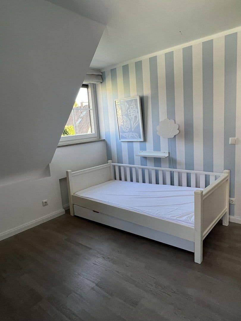 Prodej domu 151 m², pozemek 221 m², München, Bavorsko Prodej domu 151 m², pozemek 221 m², München, Bavorsko