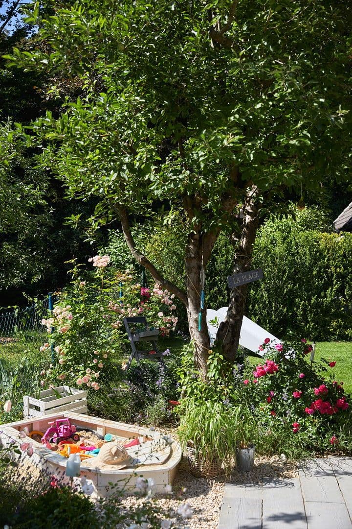 Prodej domu 151 m², pozemek 221 m², München, Bavorsko Prodej domu 151 m², pozemek 221 m², München, Bavorsko