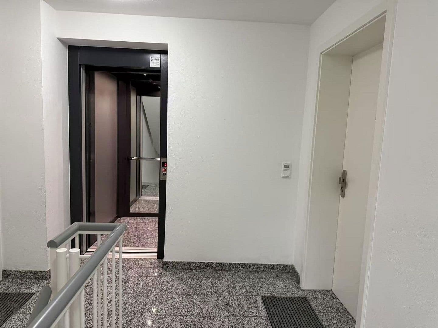 Prodej bytu 3+1 103 m², München, Bavorsko Prodej bytu 3+1 103 m², München, Bavorsko