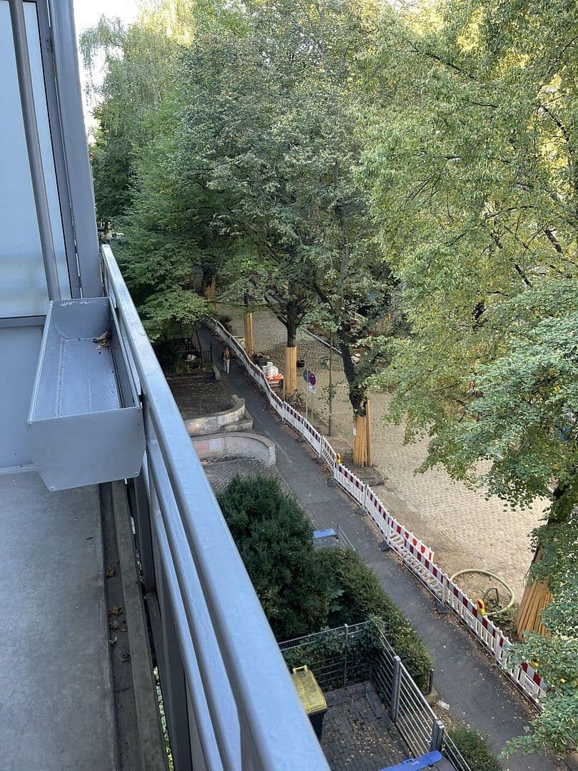 Pronájem bytu 2+1 54 m², Rauenthaler Straße 11A, Wiesbaden, Hessen Pronájem bytu 2+1 54 m², Rauenthaler Straße 11A, Wiesbaden, Hessen