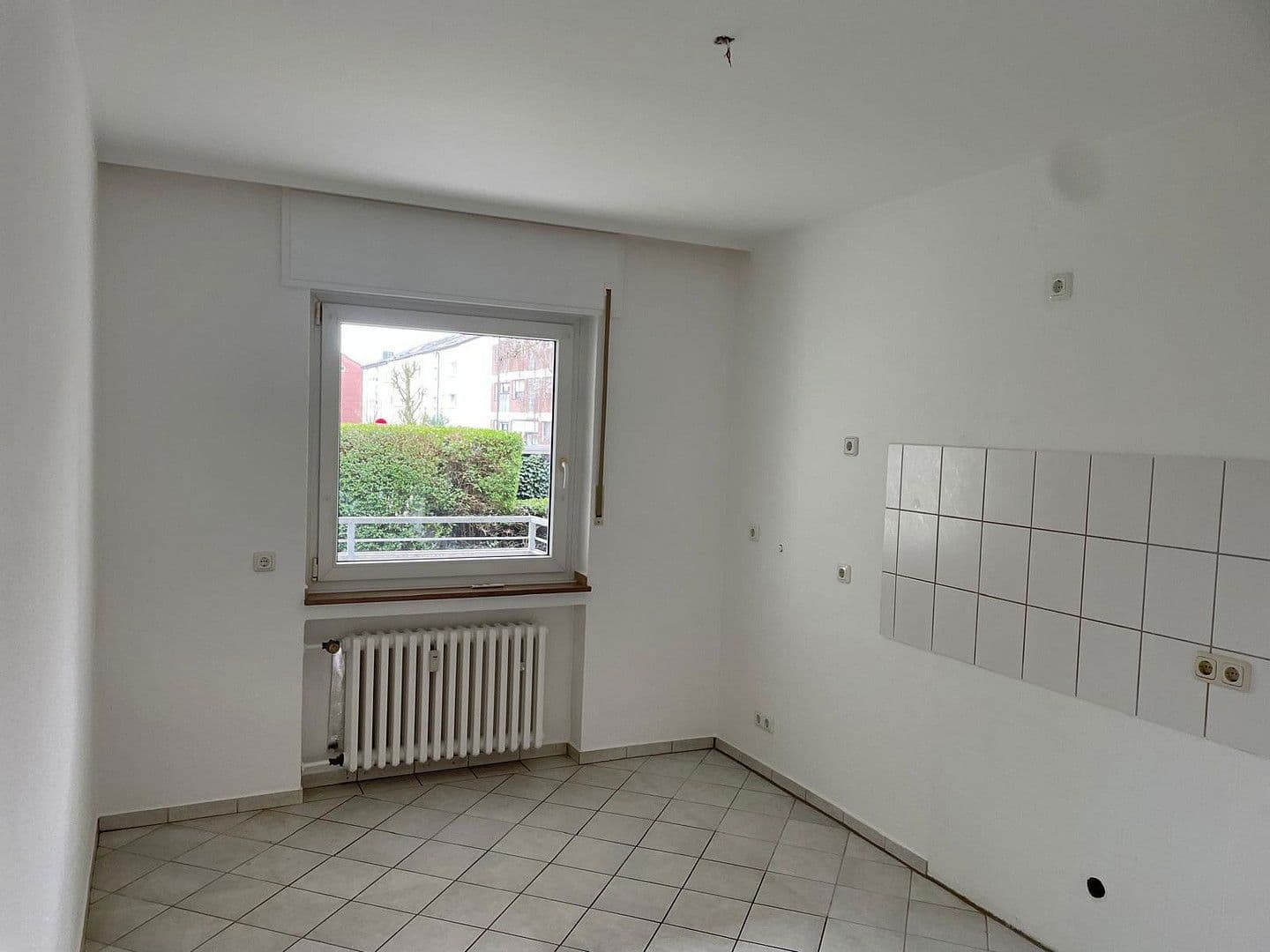 Pronájem bytu 3+1 61 m², Memelerstrasse 14, Gladbeck, Severní Porýní-Vestfálsko Pronájem bytu 3+1 61 m², Memelerstrasse 14, Gladbeck, Severní Porýní-Vestfálsko