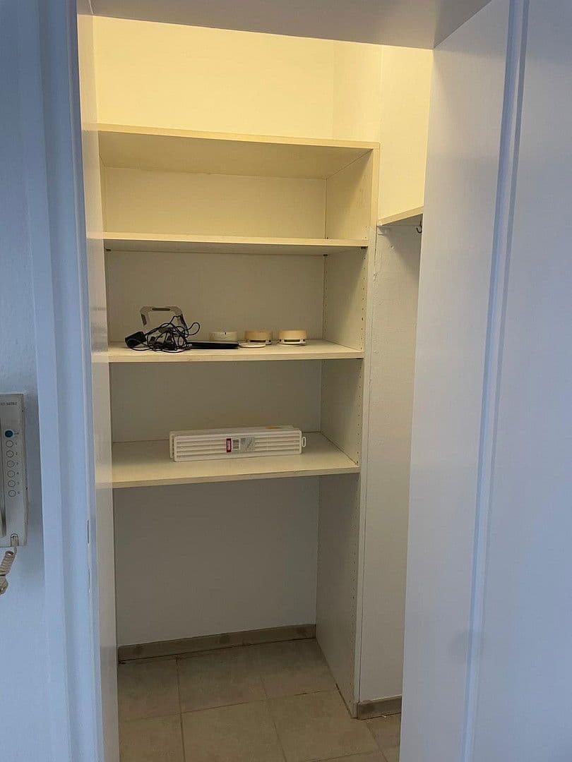 Pronájem bytu 3+1 61 m², Memelerstrasse 14, Gladbeck, Severní Porýní-Vestfálsko Pronájem bytu 3+1 61 m², Memelerstrasse 14, Gladbeck, Severní Porýní-Vestfálsko