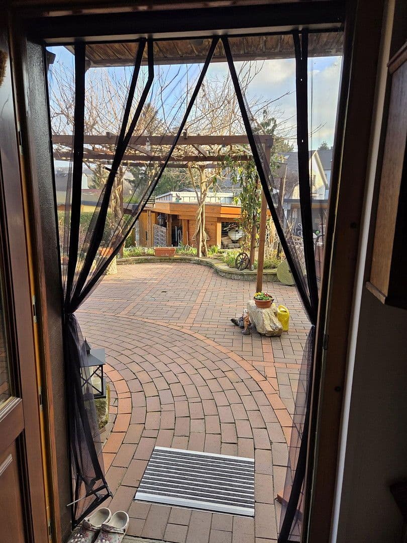 Prodej domu 120 m², pozemek 280 m², Dresden, Sasko Prodej domu 120 m², pozemek 280 m², Dresden, Sasko