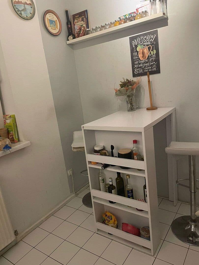 Pronájem bytu 2+1 60 m², Gerhardstr. 31, München, Bavorsko Pronájem bytu 2+1 60 m², Gerhardstr. 31, München, Bavorsko