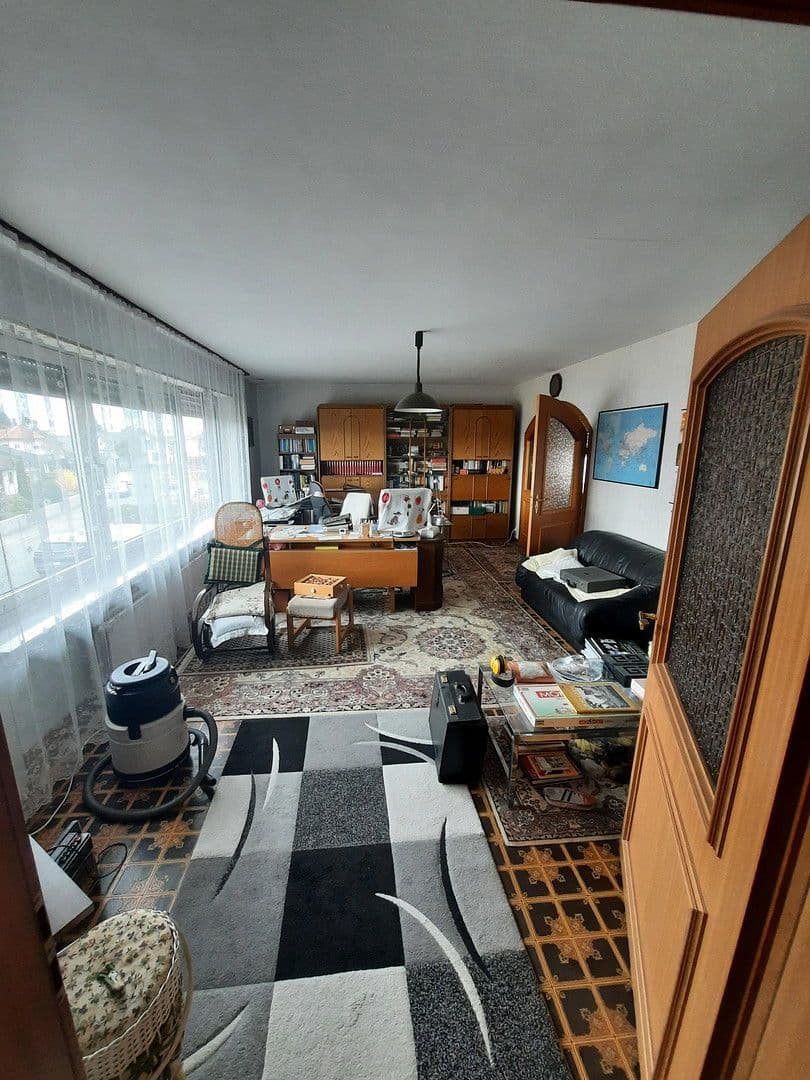 Prodej domu 135 m², pozemek 630 m², Käthe-Kollwitz Str. 20, Büttelborn, Hessen Prodej domu 135 m², pozemek 630 m², Käthe-Kollwitz Str. 20, Büttelborn, Hessen