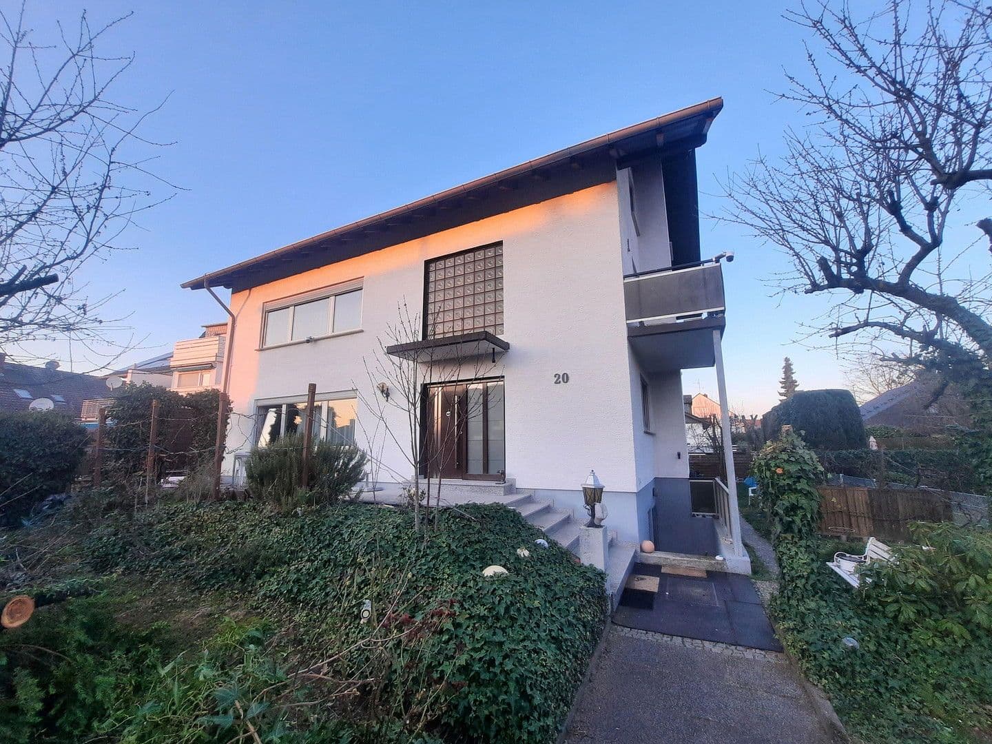 Prodej domu 135 m², pozemek 630 m², Käthe-Kollwitz Str. 20, Büttelborn, Hessen Prodej domu 135 m², pozemek 630 m², Käthe-Kollwitz Str. 20, Büttelborn, Hessen