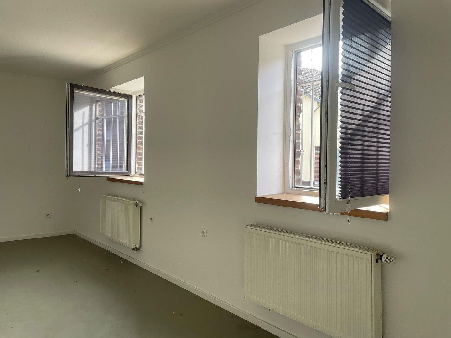 Pronájem kanceláře 100 m², Brüderstraße 1, Erkelenz, Severní Porýní-Vestfálsko Pronájem kanceláře 100 m², Brüderstraße 1, Erkelenz, Severní Porýní-Vestfálsko