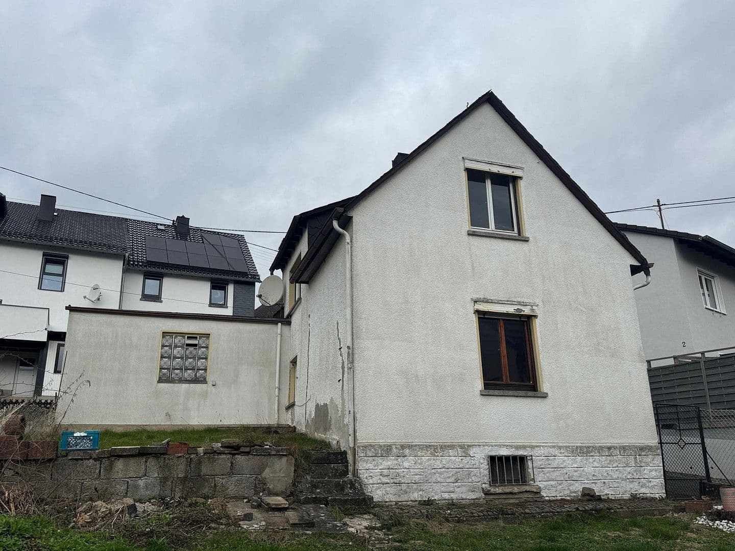 Prodej domu 95 m², pozemek 273 m², Rheinstr. 4, Hartenfels, Porýní-Falc Prodej domu 95 m², pozemek 273 m², Rheinstr. 4, Hartenfels, Porýní-Falc