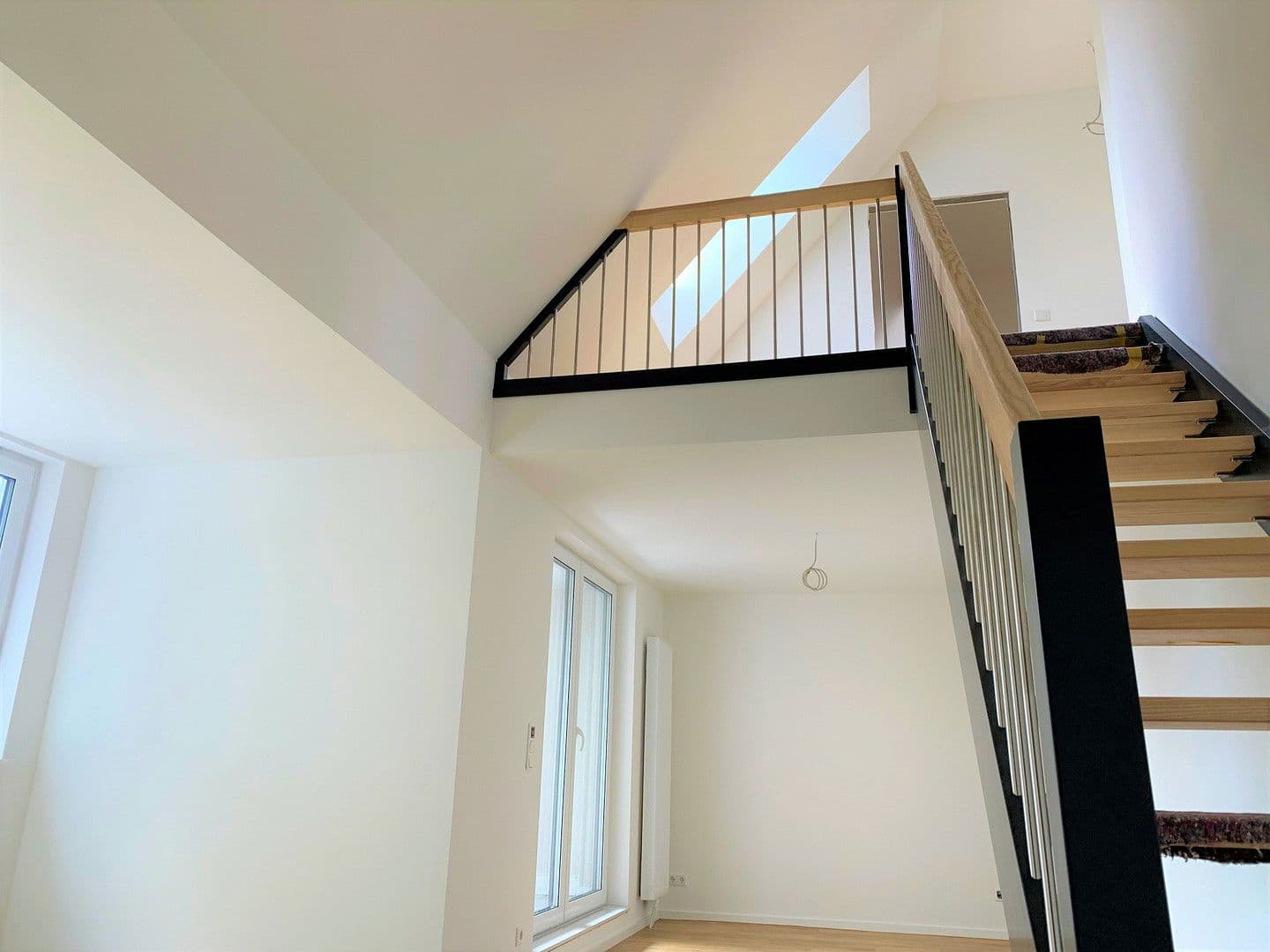 Pronájem bytu 2+kk 91 m², Hindenburgstr. 30, Langenhagen, Dolní Sasko Pronájem bytu 2+kk 91 m², Hindenburgstr. 30, Langenhagen, Dolní Sasko