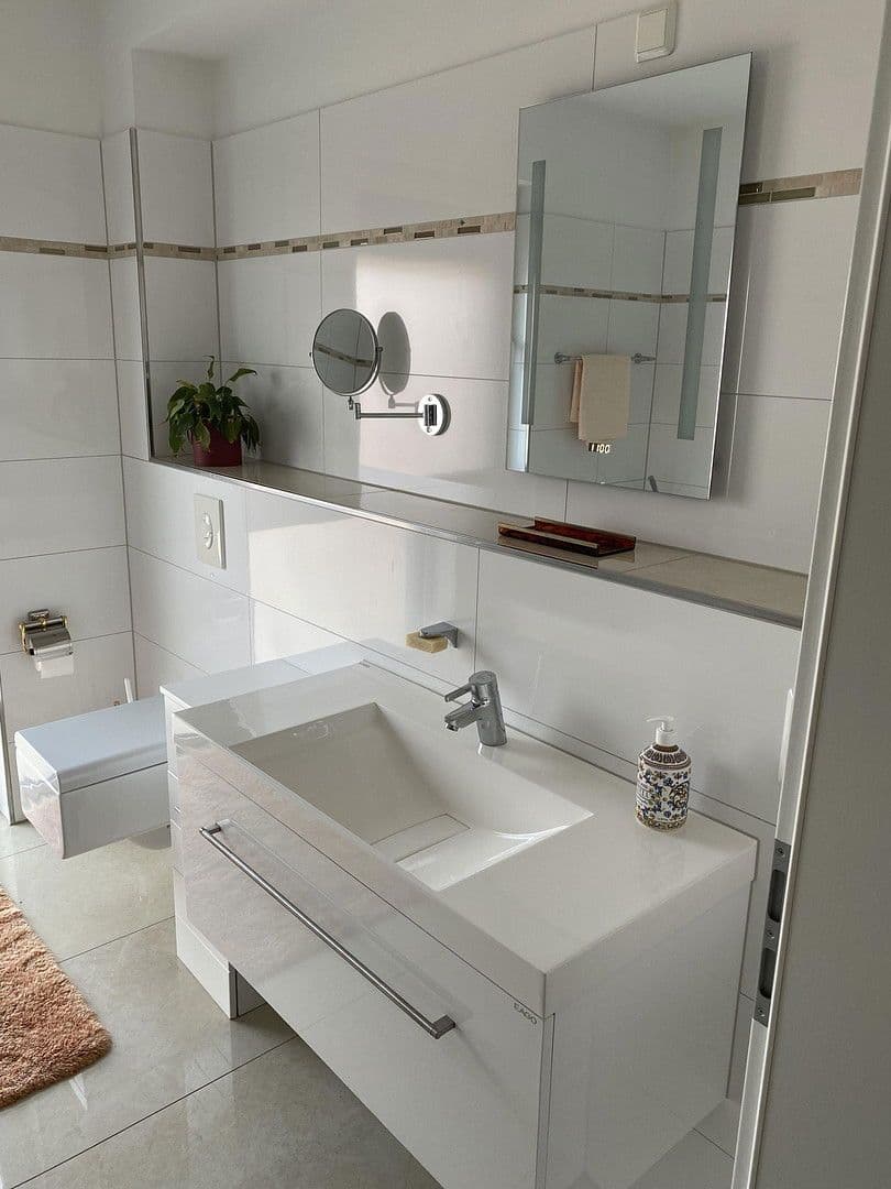 Pronájem bytu 3+1 103 m², In der Auen 32, Bergisch Gladbach, Severní Porýní-Vestfálsko Pronájem bytu 3+1 103 m², In der Auen 32, Bergisch Gladbach, Severní Porýní-Vestfálsko