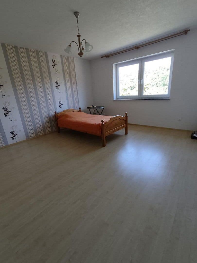 Prodej bytu 5+1 206 m², Höhefeldstr. 11/1, Eberbach, Bádensko-Württembersko Prodej bytu 5+1 206 m², Höhefeldstr. 11/1, Eberbach, Bádensko-Württembersko