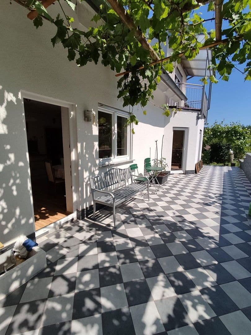 Prodej bytu 5+1 206 m², Höhefeldstr. 11/1, Eberbach, Bádensko-Württembersko Prodej bytu 5+1 206 m², Höhefeldstr. 11/1, Eberbach, Bádensko-Württembersko