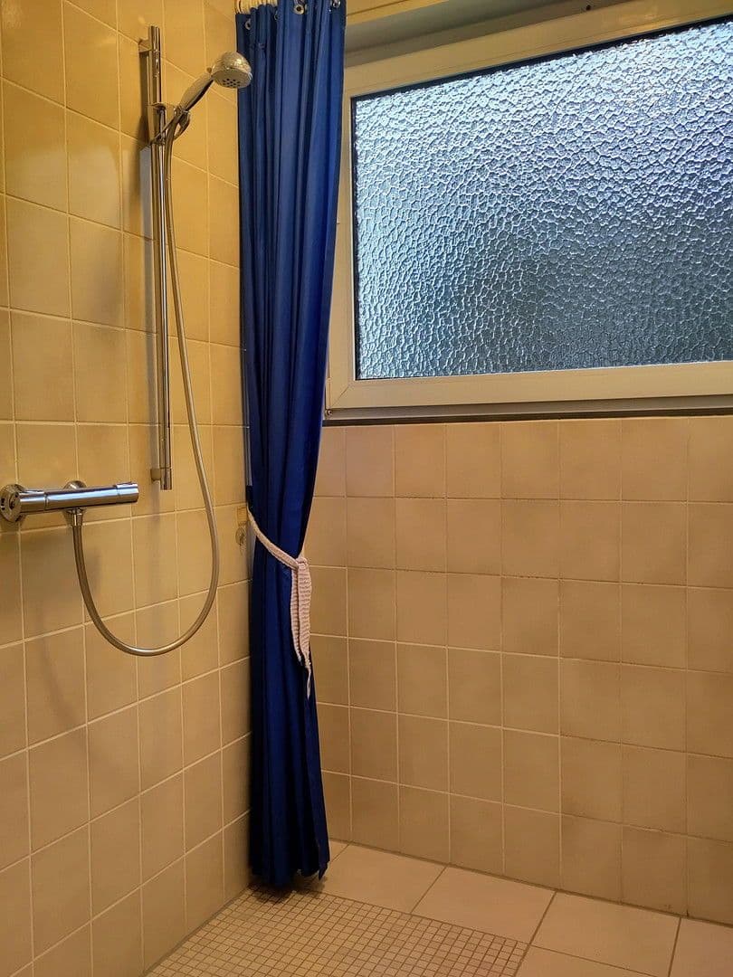 Pronájem bytu 1+1 10 m², Gottlieb-Daimler-Str. 56, Mainz, Porýní-Falc Pronájem bytu 1+1 10 m², Gottlieb-Daimler-Str. 56, Mainz, Porýní-Falc