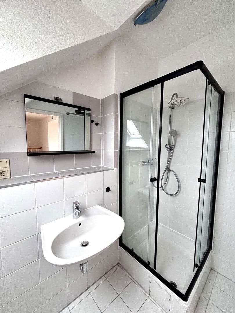 Pronájem bytu 3+1 82 m², Bahnhofstr. 22d, Usingen, Hessen Pronájem bytu 3+1 82 m², Bahnhofstr. 22d, Usingen, Hessen