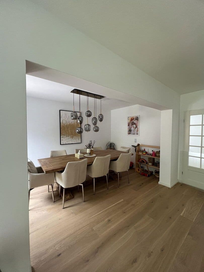 Prodej domu 130 m², pozemek 510 m², Puchheim, Bavorsko Prodej domu 130 m², pozemek 510 m², Puchheim, Bavorsko