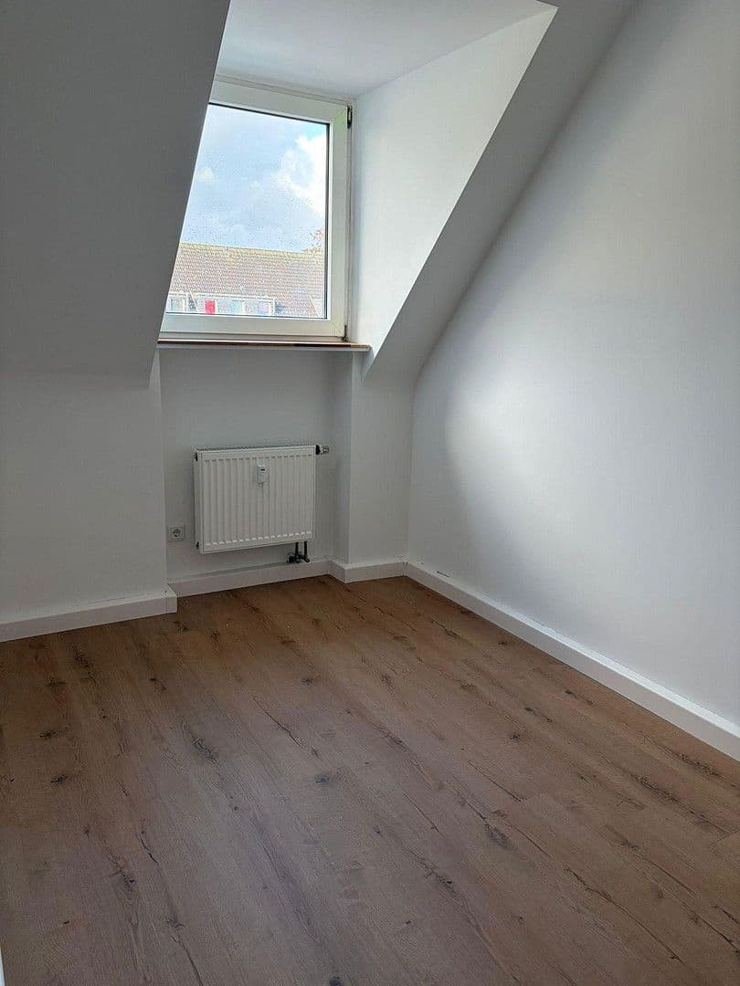 Pronájem bytu 3+1 51 m², Burger Platz 2, Köln, Severní Porýní-Vestfálsko Pronájem bytu 3+1 51 m², Burger Platz 2, Köln, Severní Porýní-Vestfálsko