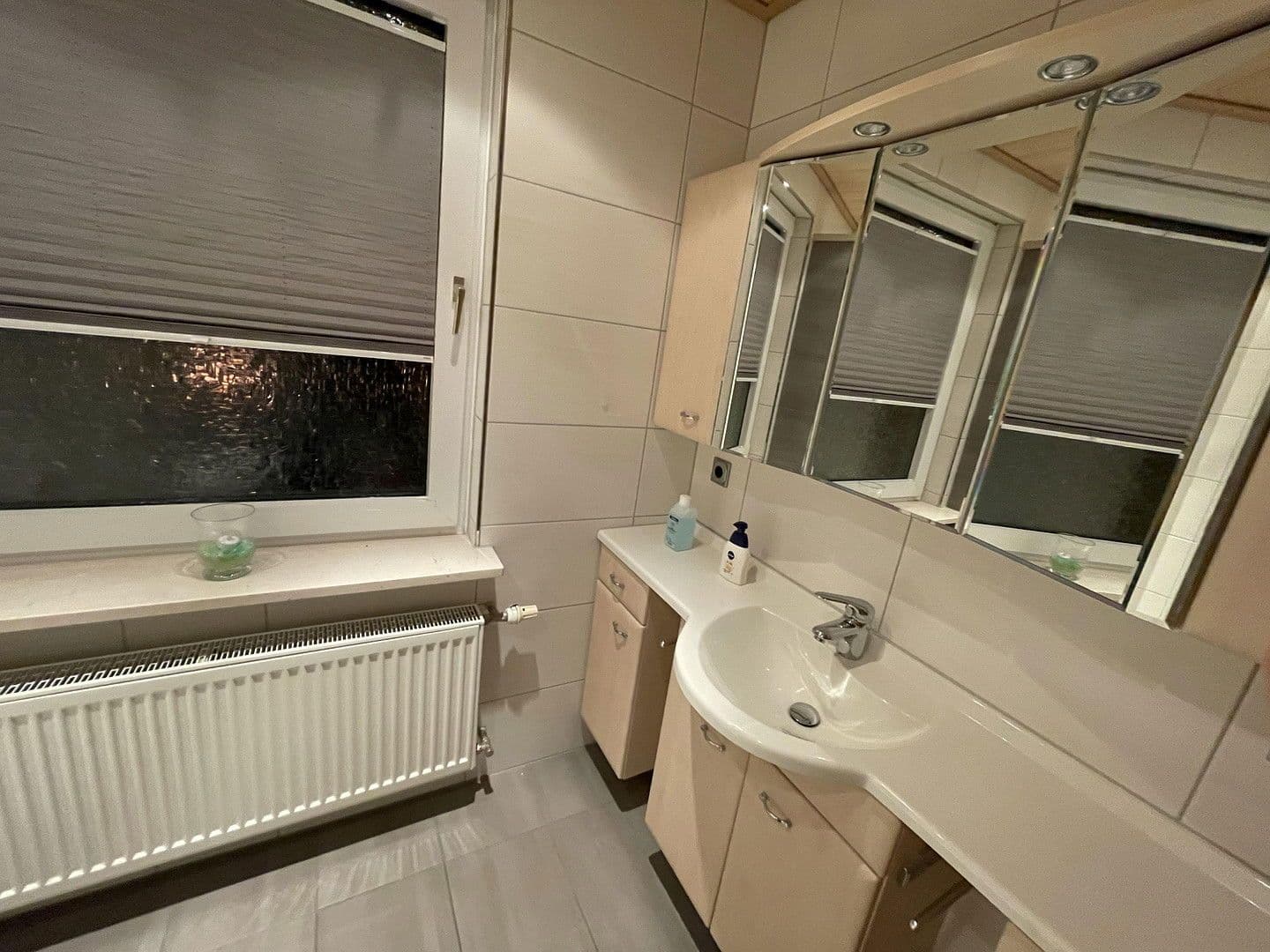 Prodej domu 120 m², pozemek 1.200 m², Goslar, Dolní Sasko Prodej domu 120 m², pozemek 1.200 m², Goslar, Dolní Sasko