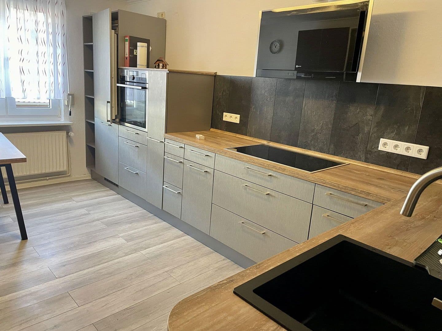 Prodej domu 120 m², pozemek 1.200 m², Goslar, Dolní Sasko Prodej domu 120 m², pozemek 1.200 m², Goslar, Dolní Sasko