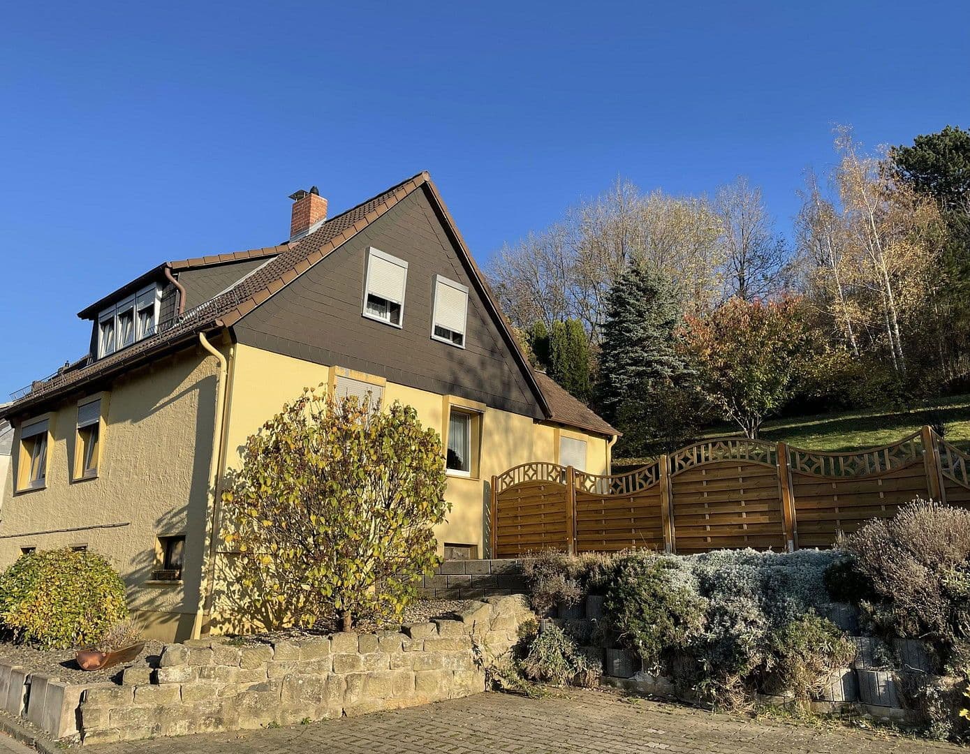 Prodej domu 120 m², pozemek 1.200 m², Goslar, Dolní Sasko Prodej domu 120 m², pozemek 1.200 m², Goslar, Dolní Sasko