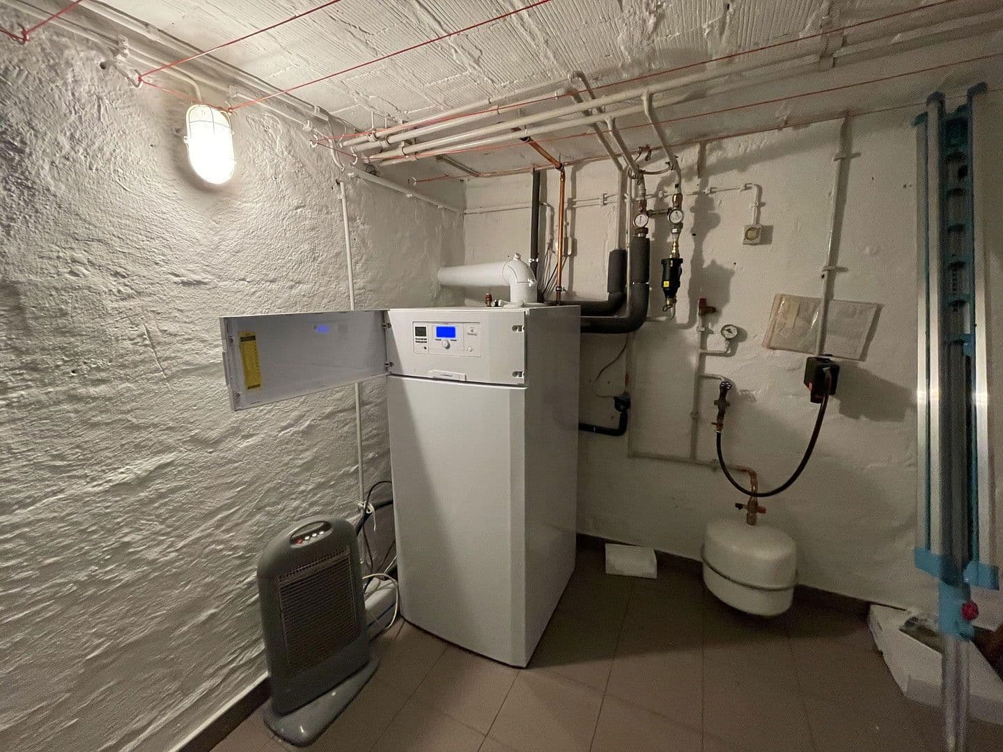 Prodej domu 120 m², pozemek 1.200 m², Goslar, Dolní Sasko Prodej domu 120 m², pozemek 1.200 m², Goslar, Dolní Sasko