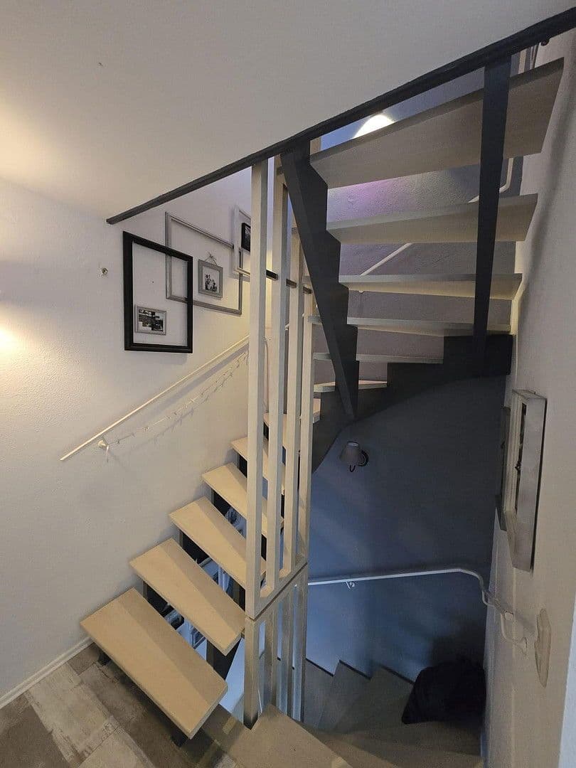 Prodej domu 124 m², pozemek 212 m², Ansbach, Bavorsko Prodej domu 124 m², pozemek 212 m², Ansbach, Bavorsko