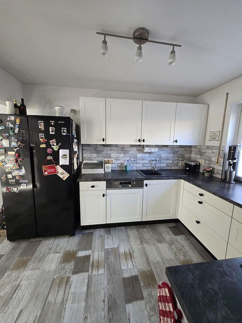 Prodej domu 124 m², pozemek 212 m², Ansbach, Bavorsko Prodej domu 124 m², pozemek 212 m², Ansbach, Bavorsko