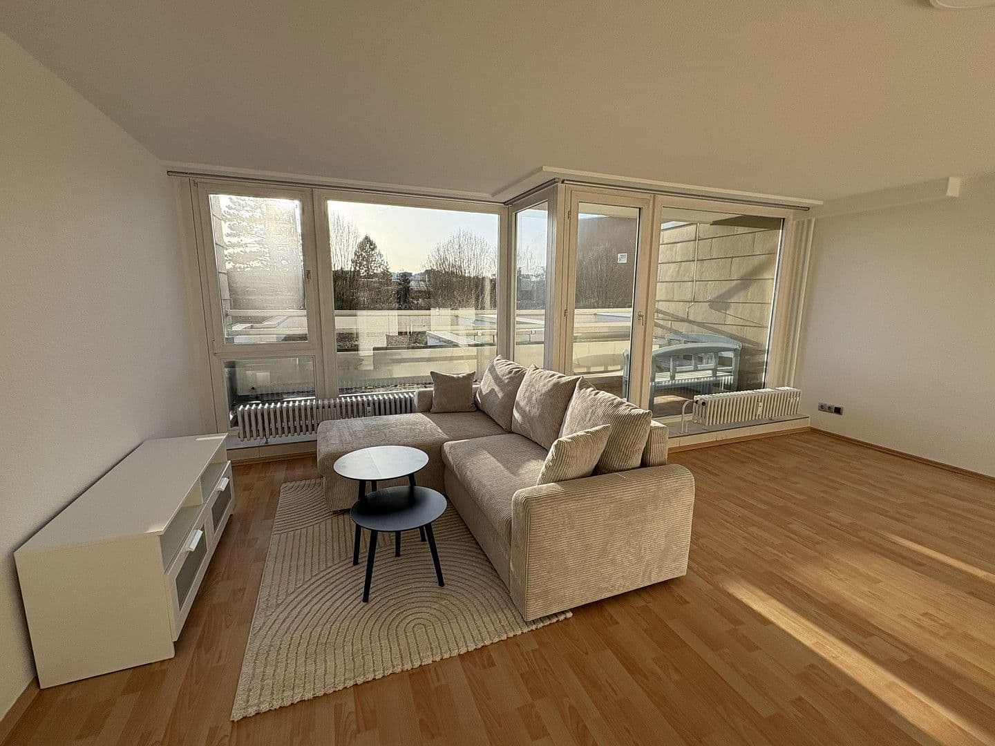 Pronájem bytu 1+kk 55 m², Tiergartenstraße 29, Böblingen, Bádensko-Württembersko Pronájem bytu 1+kk 55 m², Tiergartenstraße 29, Böblingen, Bádensko-Württembersko